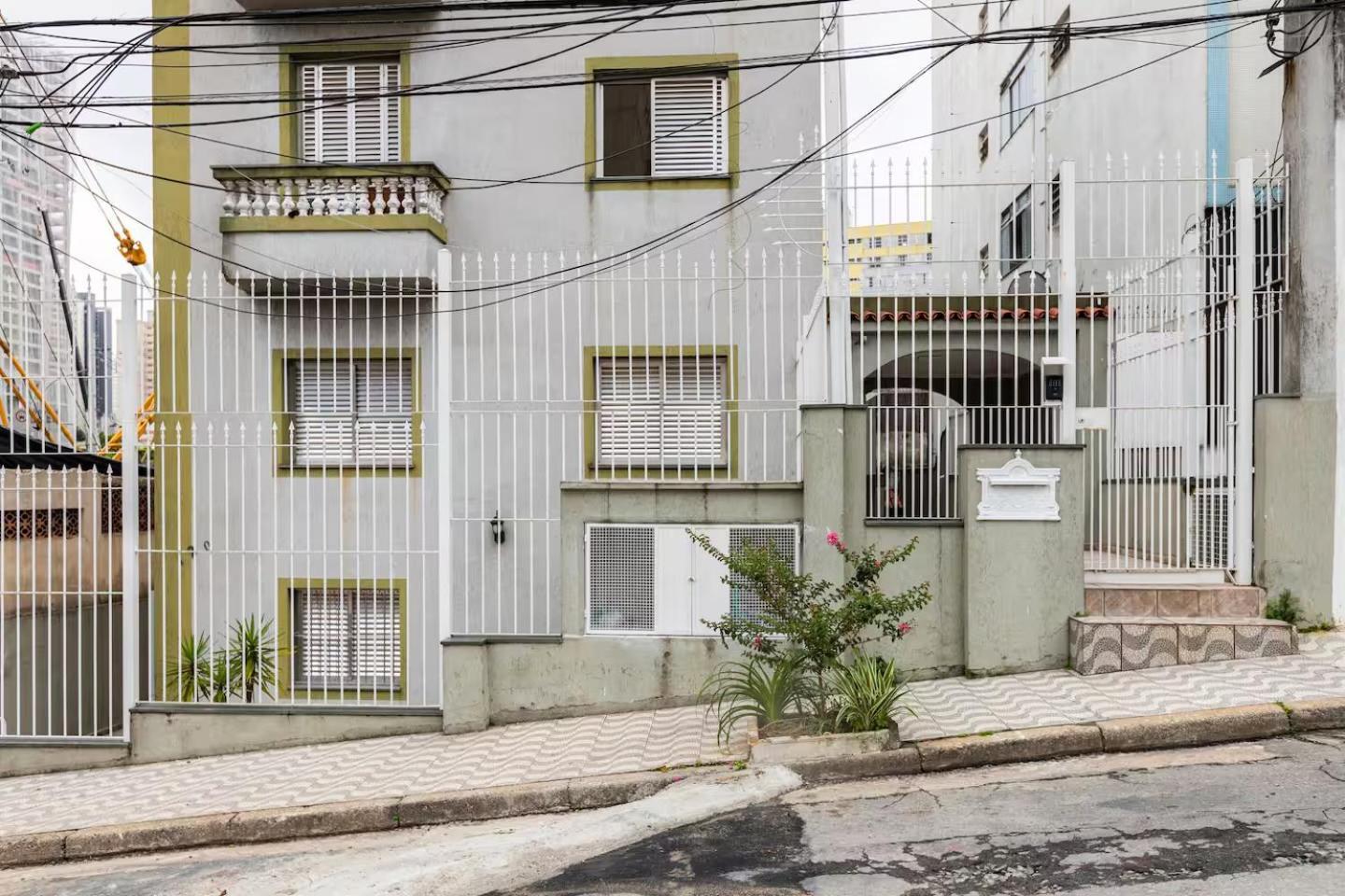 Em Ao Lado Do Allianz Parque * São Paulo